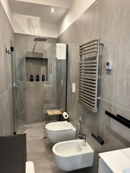 Apartment Loft Metro Mergellina - Posizione Strategica Per Visitare *